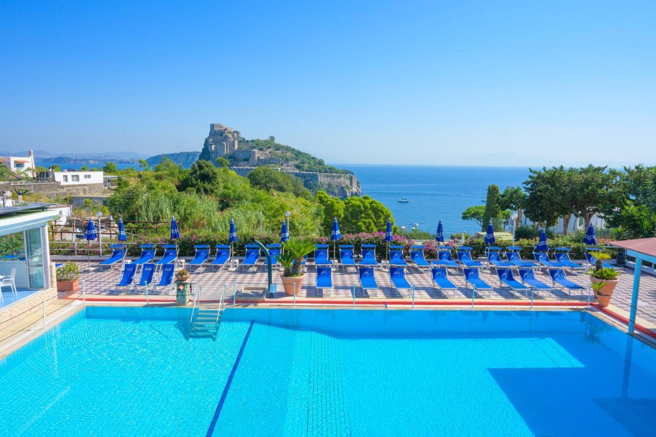 Hotel Parco Cartaromana Иския Екстериор снимка