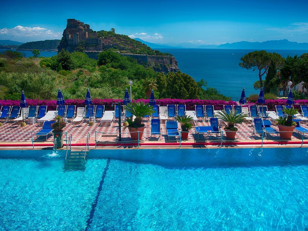 Hotel Parco Cartaromana Иския Екстериор снимка