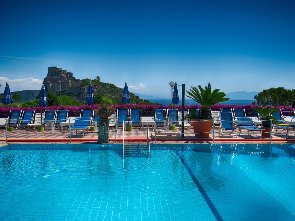 Hotel Parco Cartaromana Иския Екстериор снимка