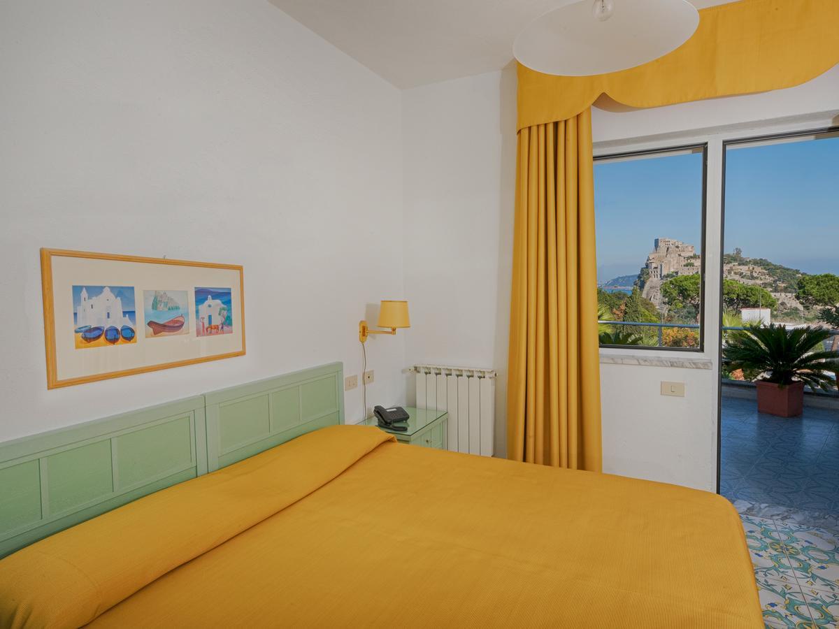 Hotel Parco Cartaromana Иския Екстериор снимка