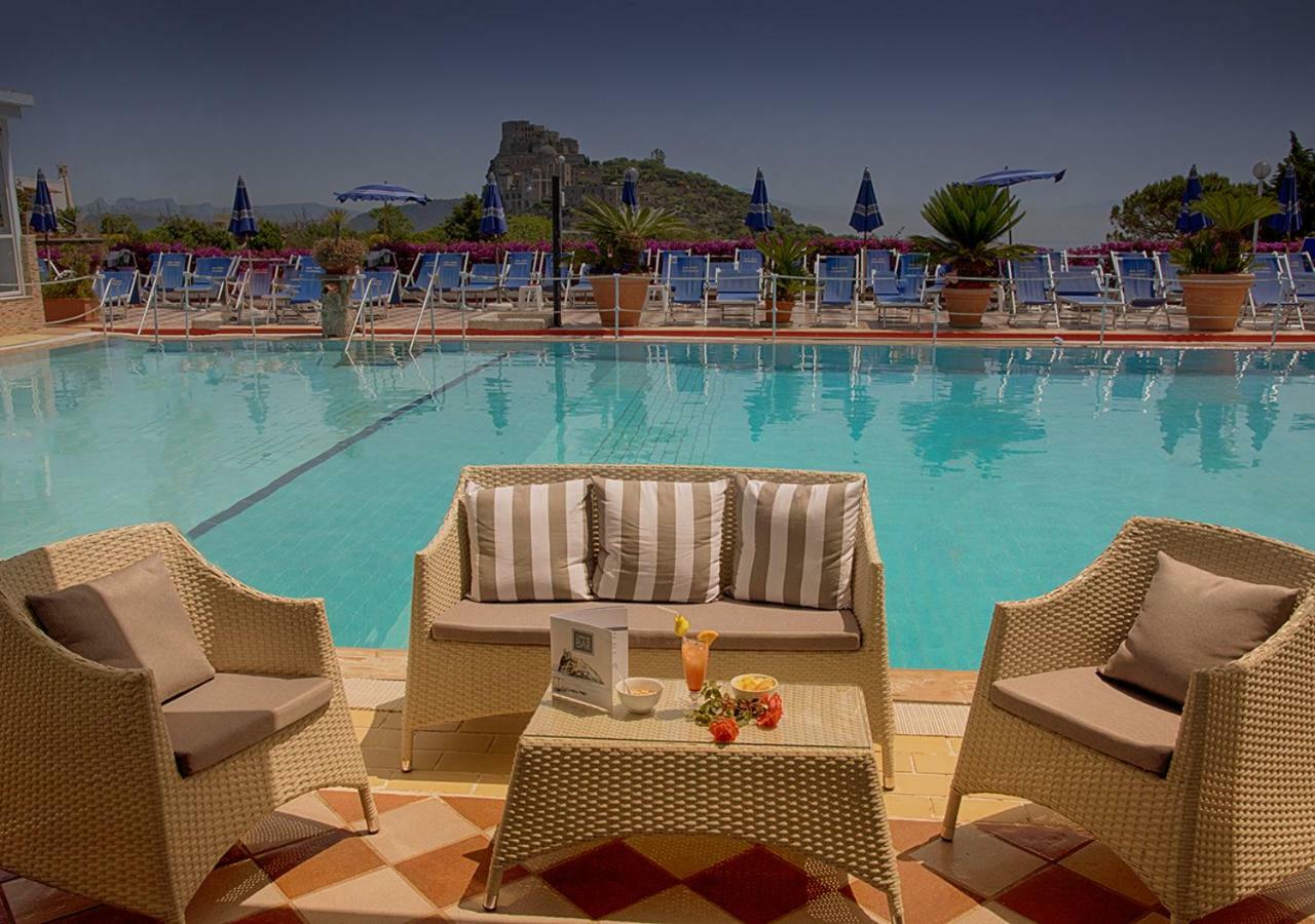 Hotel Parco Cartaromana Иския Екстериор снимка
